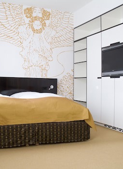 Alma Boutique Hotel