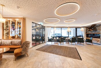 Hotel Alpenkonigin