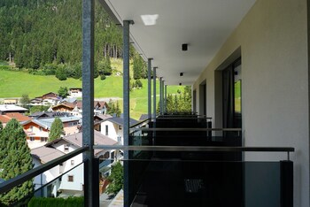 Hotel Alpenkonigin