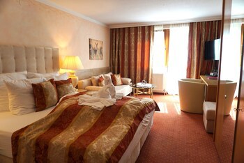 Hotel Alpenkonigin
