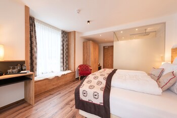 Hotel Alpenkonigin