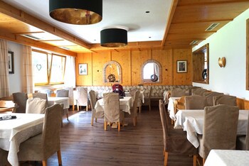 Hotel Alpenkonigin