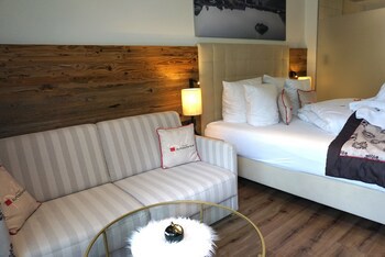 Hotel Alpenkonigin