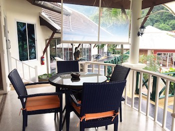 Serenity Lakeside Resort
