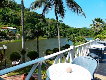 Serenity Lakeside Resort