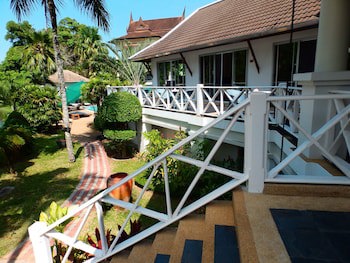 Serenity Lakeside Resort