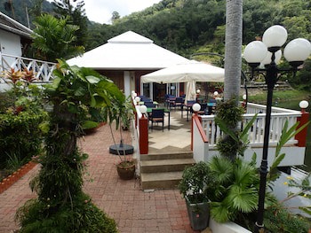 Serenity Lakeside Resort