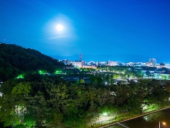 Apa Hotel Matsuyamajo Nishi