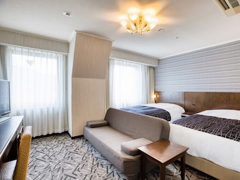 Apa Hotel Matsuyamajo Nishi