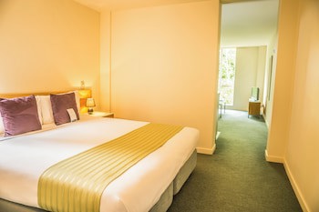 Astelia Apartment Hotel