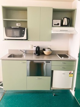 Astelia Apartment Hotel