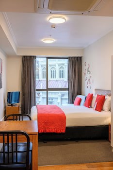 Boulcott Suites