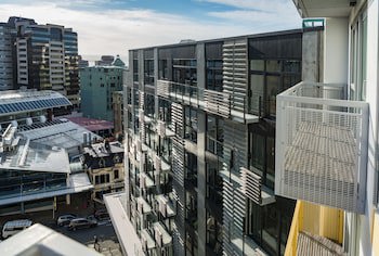 Boulcott Suites