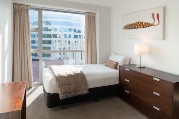 Boulcott Suites