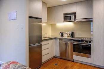 Boulcott Suites