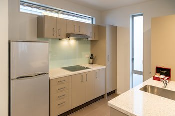 Boulcott Suites