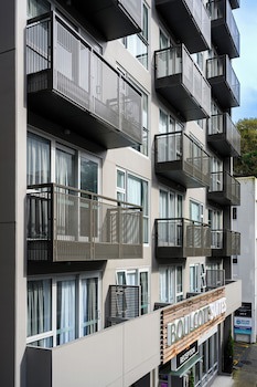 Boulcott Suites