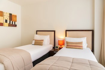 Boulcott Suites