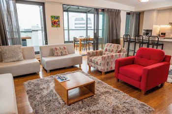 Boulcott Suites