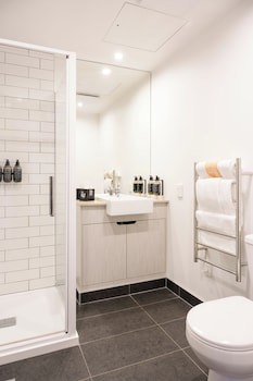 Boulcott Suites