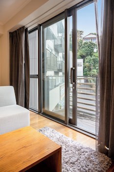 Boulcott Suites
