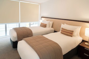 Boulcott Suites