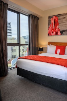 Boulcott Suites
