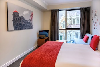 Boulcott Suites