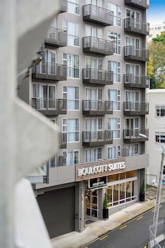 Boulcott Suites