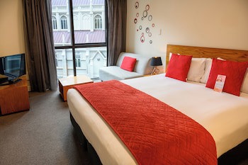 Boulcott Suites