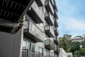 Boulcott Suites