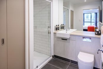 Boulcott Suites