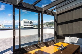 Boulcott Suites