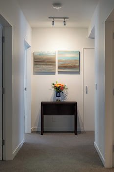 Boulcott Suites