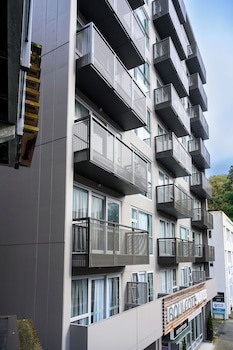 Boulcott Suites