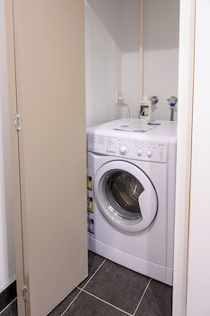 Boulcott Suites