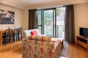 Boulcott Suites