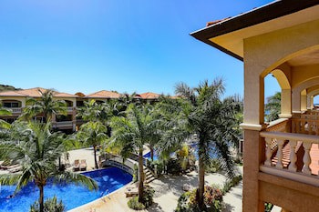 Infinity Bay Spa & Beach Resort