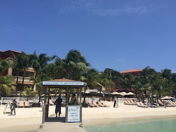 Infinity Bay Spa & Beach Resort