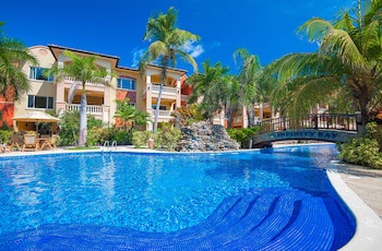 Infinity Bay Spa & Beach Resort