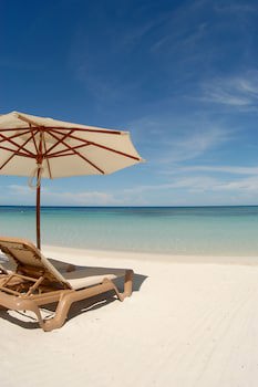 Infinity Bay Spa & Beach Resort