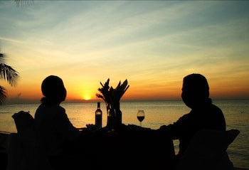 Infinity Bay Spa & Beach Resort