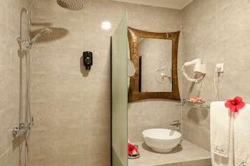 Nosy Be Hotel & Spa
