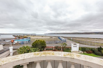 North West Castle Hotel