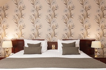 North West Castle Hotel