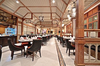 Centara Grand Beach Resort & Villas Hua Hin