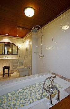 Centara Grand Beach Resort & Villas Hua Hin