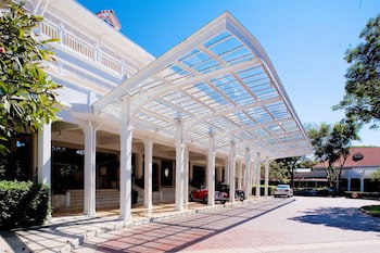 Centara Grand Beach Resort & Villas Hua Hin