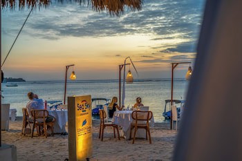 Lembongan Beach Club And Resort