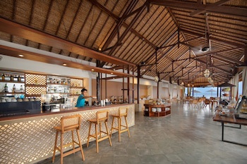 Lembongan Beach Club And Resort